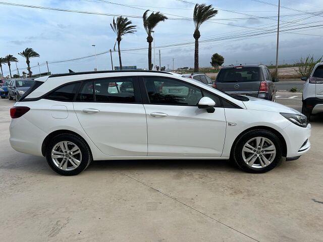 OPEL ASTRA SELECTIVE ESTATE 1.4 SIDI AUTO SPANISH LHD IN SPAIN 116000 MILES 2018